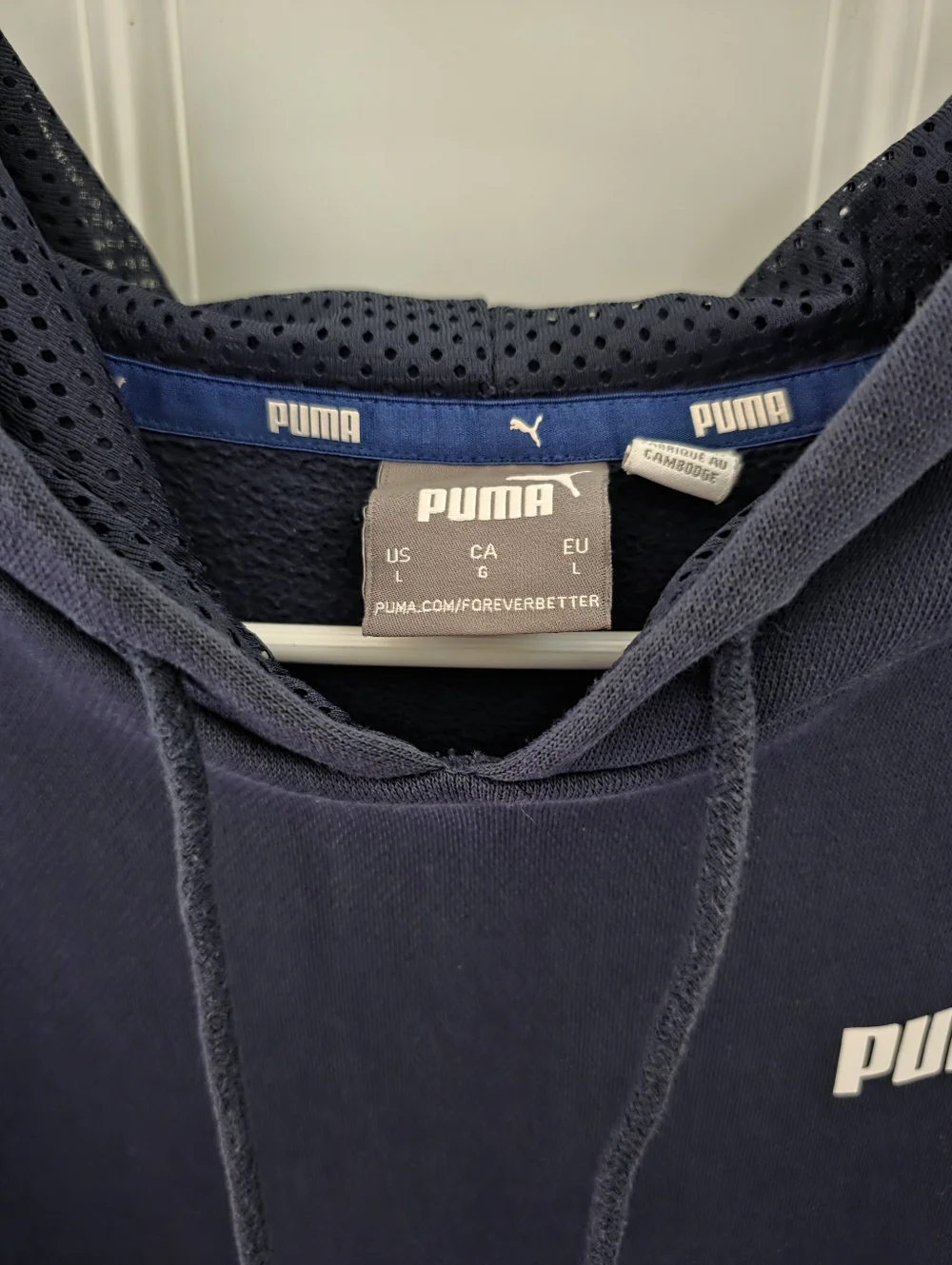 Puma Navy Hoodie with White Sleeve Panels Size Large - Picture 5 of 5